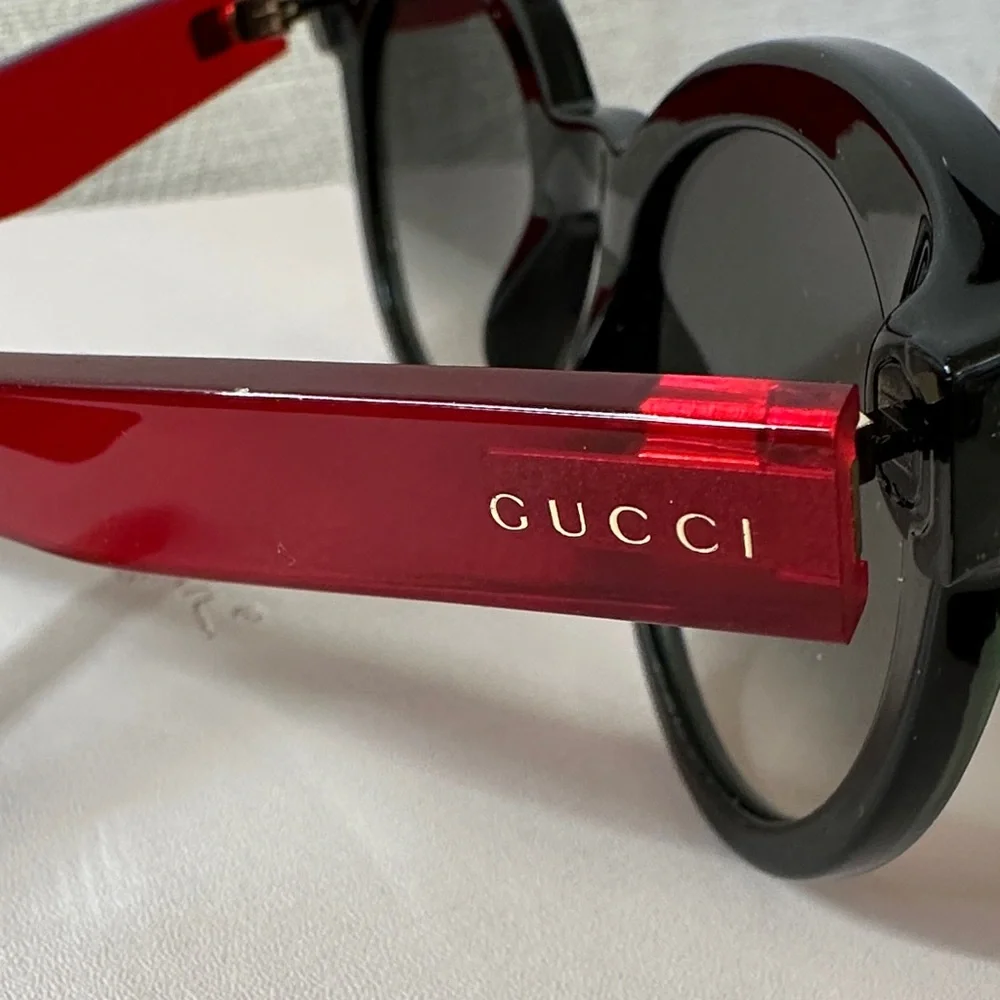 Gucci Glitter Black Green and Red Women's Sunglasses